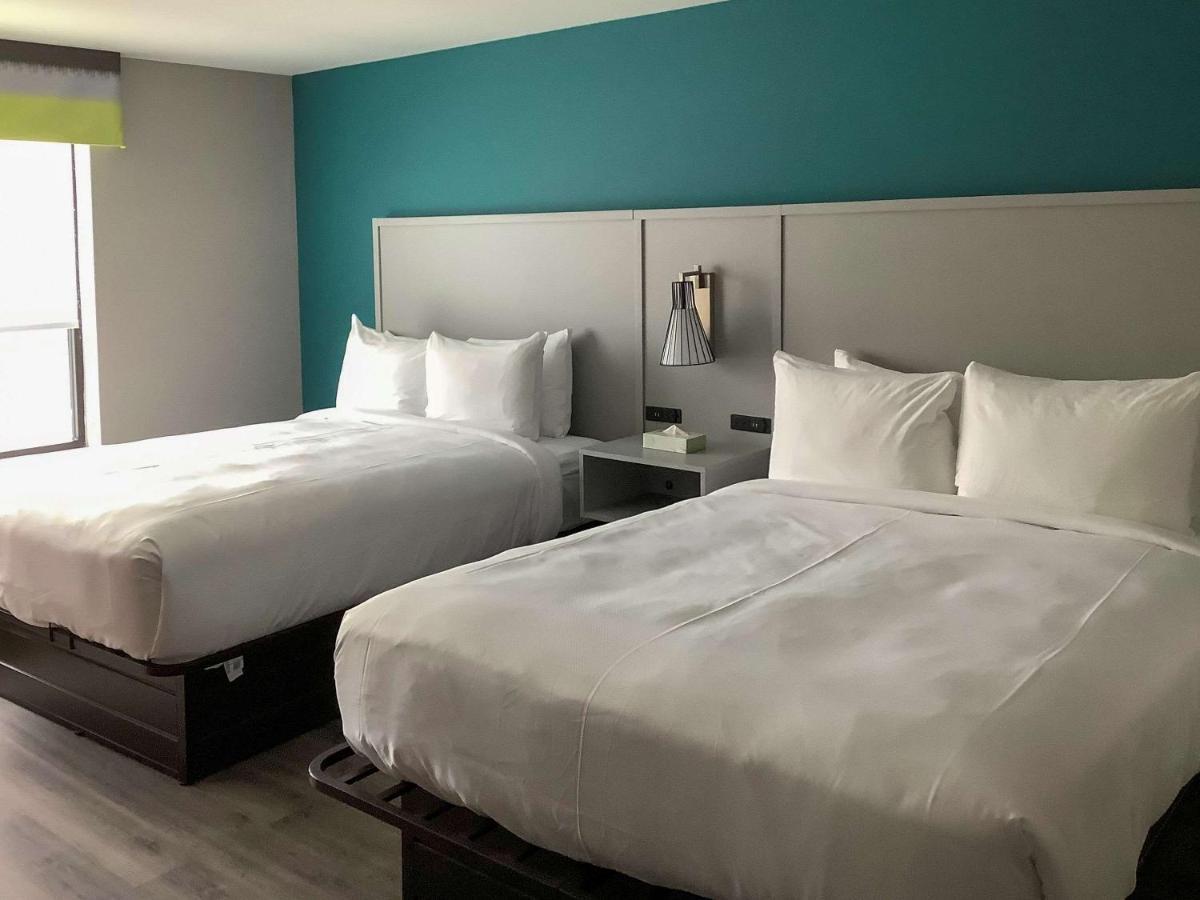 Comfort Suites Colorado Springs East - Medical Center Area Buitenkant foto