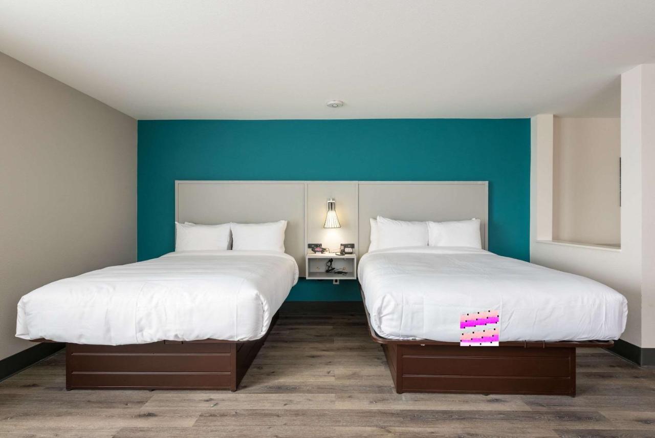 Comfort Suites Colorado Springs East - Medical Center Area Buitenkant foto